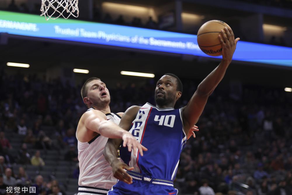 后防中坚 后防中坚